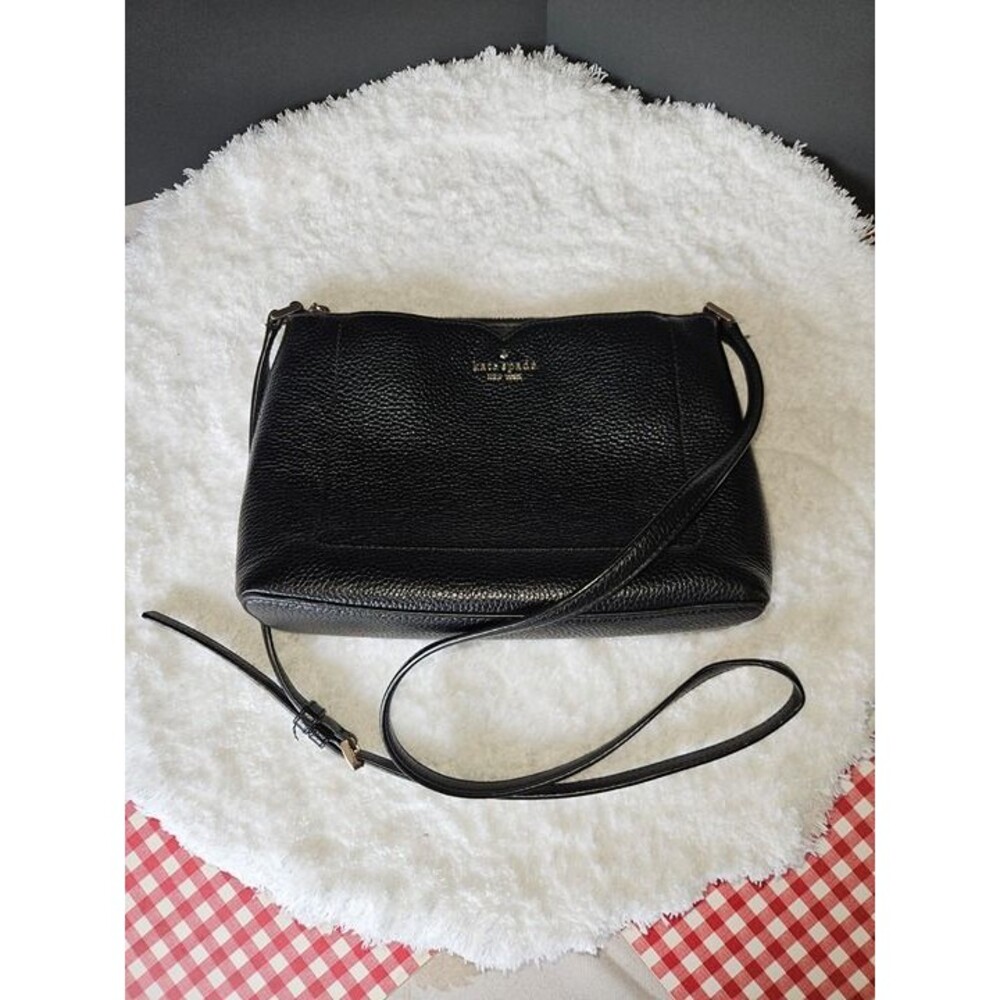 Kate Spade Harlow Pebbled Leather Crossbody Bag Black Gold Hardware WKR00058
